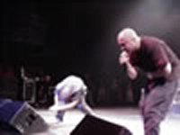 Staind - aaron005[1].jpg